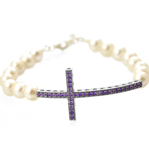Pulsera de  PERLA  con cruz color AMATISTA